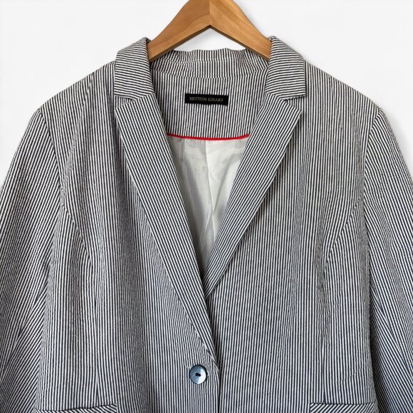 British Khaki Navy Blue and White Striped 100% Cotton Seersucker Blazer Preppy - Picture 2 of 9